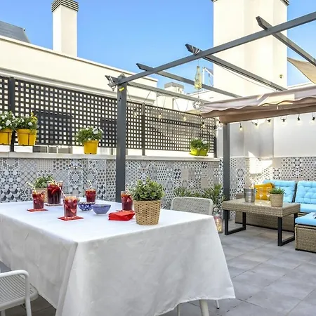 -malagasunapts- Privateterrace Freeparking Pool Apartment Malaga