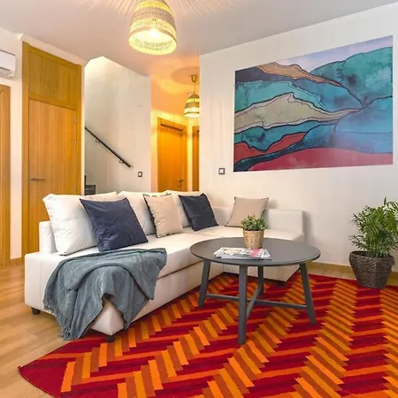 -malagasunapts- Privateterrace Freeparking Pool Malaga